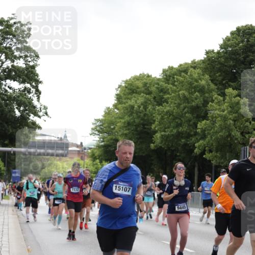 29.06.2025 - hella hamburg halbmarathon Jannik Wohlers http://msf.ph/oto/8143701 29.06.2025 10:45:47 Lombardsbrücke 1429, 1465, 1532, 1867, 1868, 2423, 2773, 2813, 2951, 3410, 4119, 4223, 5697, 5703, 5769, 5770, 5854, 5892, 6068, 6392, 7364, 7368, 7374, 7894, 7960, 7983, 8047, 9129, 9337, 9426, 9445, 11358, 11361, 11876, 11910, 12298, 12333, 12507, 12522, 13122, 13499, 14319, 14322, 14403, 15107, 16005, 16059, 16745, 16793, 17031, 17170, 17184, 18018, 18214, 18280, 18334 meine-sportfotos.de