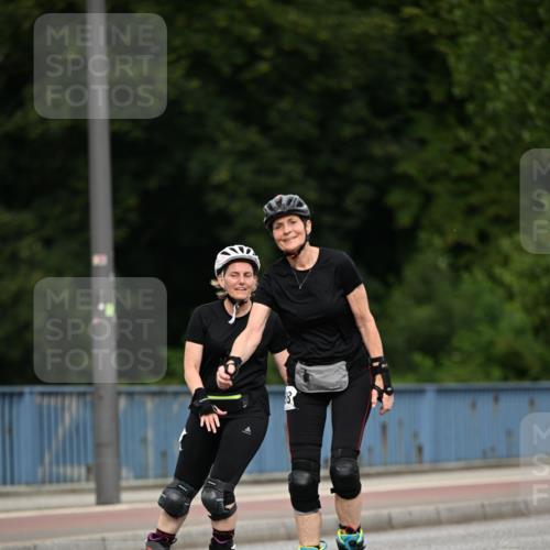 29.06.2025 - hella hamburg halbmarathon Dr. Thomas Lammeyer http://msf.ph/oto/8143970 29.06.2025 09:12:22 Kennedybrücke  meine-sportfotos.de