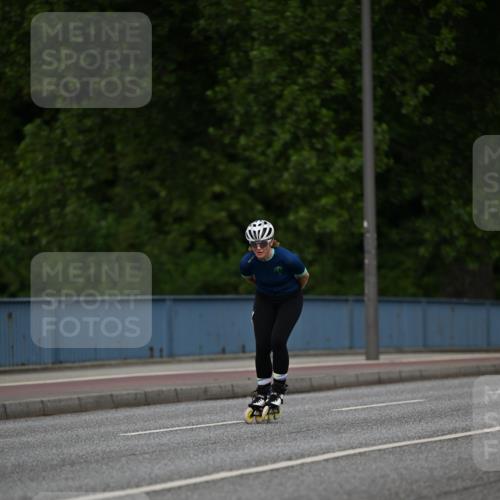 29.06.2025 - hella hamburg halbmarathon Dr. Thomas Lammeyer http://msf.ph/oto/8144009 29.06.2025 09:01:34 Kennedybrücke  meine-sportfotos.de