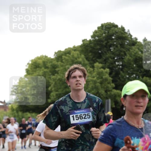 29.06.2025 - hella hamburg halbmarathon Jannik Wohlers http://msf.ph/oto/8144095 29.06.2025 10:46:09 Lombardsbrücke 1371, 1375, 1608, 1837, 2500, 2697, 3469, 3734, 4202, 4296, 4355, 4448, 4604, 6124, 6161, 7303, 7767, 8477, 8551, 8700, 9691, 10153, 10230, 13076, 13213, 13449, 13969, 14250, 14261, 14473, 15305, 15683, 15852, 16218, 16717, 16882, 16912, 16987, 17006, 17419, 17459, 17633, 17704, 17936, 18458 meine-sportfotos.de