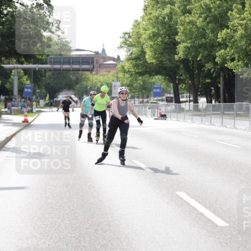 29.06.2025 - hella hamburg halbmarathon Jannik Wohlers http://msf.ph/oto/8144155 29.06.2025 09:07:33 Lombardsbrücke  meine-sportfotos.de