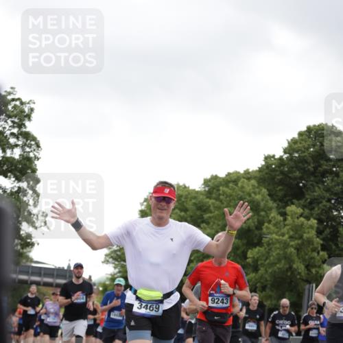 29.06.2025 - hella hamburg halbmarathon Jannik Wohlers http://msf.ph/oto/8144246 29.06.2025 10:46:19 Lombardsbrücke 1363, 1371, 1375, 1720, 1999, 2162, 2320, 3277, 3406, 3407, 3469, 3734, 3823, 4202, 4296, 4342, 4355, 4604, 5700, 6124, 6161, 6740, 7412, 7767, 7827, 8477, 8551, 8553, 9092, 9243, 9691, 9743, 10230, 10515, 10591, 12140, 13195, 13756, 13757, 13885, 13969, 14011, 14181, 14261, 14891, 15852, 16218, 16882, 16987, 17419, 17459, 18315, 18458, 18881, 18924 meine-sportfotos.de