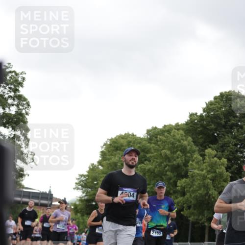 29.06.2025 - hella hamburg halbmarathon Jannik Wohlers http://msf.ph/oto/8144307 29.06.2025 10:46:21 Lombardsbrücke 1363, 1371, 1375, 1720, 1999, 2162, 2320, 3277, 3406, 3407, 3469, 3734, 3823, 4202, 4296, 4342, 4355, 4604, 5700, 6740, 7412, 7767, 7827, 8477, 8553, 9092, 9243, 9691, 9743, 10230, 10514, 10515, 10591, 12140, 13195, 13756, 13757, 13885, 13969, 14011, 14181, 14261, 14891, 15852, 16882, 16987, 17419, 17459, 18315, 18881, 18924, 18950 meine-sportfotos.de