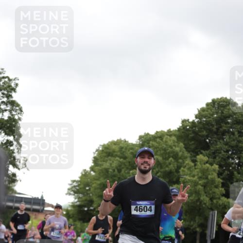 29.06.2025 - hella hamburg halbmarathon Jannik Wohlers http://msf.ph/oto/8144345 29.06.2025 10:46:22 Lombardsbrücke 1363, 1371, 1375, 1720, 1999, 2162, 2211, 2320, 2981, 3277, 3406, 3407, 3734, 3823, 4202, 4296, 4342, 4355, 4604, 5700, 6740, 7412, 7827, 8477, 8486, 8553, 9050, 9092, 9139, 9243, 9691, 9743, 10230, 10514, 10515, 10591, 12140, 13195, 13756, 13757, 13885, 13969, 14011, 14181, 14261, 14891, 15852, 16882, 16987, 17419, 17459, 18315, 18881, 18924, 18950 meine-sportfotos.de