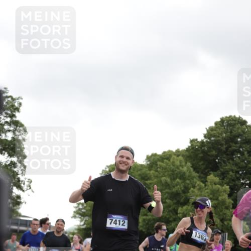 29.06.2025 - hella hamburg halbmarathon Jannik Wohlers http://msf.ph/oto/8144532 29.06.2025 10:46:29 Lombardsbrücke 1073, 1286, 1363, 1720, 1999, 2162, 2211, 2320, 2327, 2556, 2665, 2981, 3277, 3406, 3407, 3823, 4202, 4296, 4342, 5111, 5114, 5700, 5796, 5953, 6485, 6496, 6740, 7412, 7827, 8486, 8553, 8684, 9050, 9092, 9139, 9243, 9743, 9758, 9949, 10514, 10515, 10591, 11618, 12140, 12258, 12630, 13195, 13756, 13757, 13885, 14011, 14181, 14680, 14891, 15806, 17288, 17356, 18315, 18403, 18881, 18924, 18950 meine-sportfotos.de