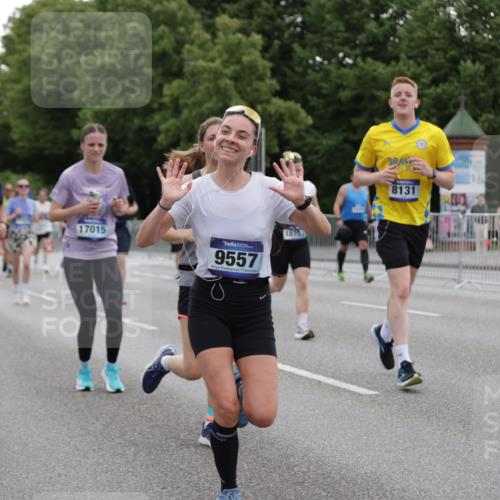 29.06.2025 - hella hamburg halbmarathon Jannik Wohlers http://msf.ph/oto/8144897 29.06.2025 10:46:48 Lombardsbrücke 1185, 1463, 1523, 1593, 1607, 1704, 1961, 2327, 2537, 2555, 2665, 4184, 4239, 4483, 4806, 4895, 6485, 6496, 6879, 7073, 7430, 7431, 7630, 7631, 8105, 8131, 8706, 8915, 8967, 9018, 9273, 9557, 9774, 9949, 10903, 11378, 11621, 12538, 12630, 12989, 13172, 13349, 13430, 13431, 13819, 14370, 14441, 15806, 15865, 16077, 16337, 16684, 16836, 17015, 17356, 18147, 18258, 18403, 18654, 18674, 18753, 18781 meine-sportfotos.de