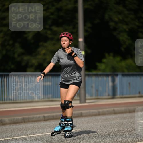 29.06.2025 - hella hamburg halbmarathon Dr. Thomas Lammeyer http://msf.ph/oto/8144938 29.06.2025 09:10:19 Kennedybrücke  meine-sportfotos.de