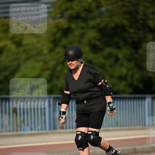 29.06.2025 - hella hamburg halbmarathon Dr. Thomas Lammeyer http://msf.ph/oto/8145041 29.06.2025 09:10:26 Kennedybrücke  meine-sportfotos.de