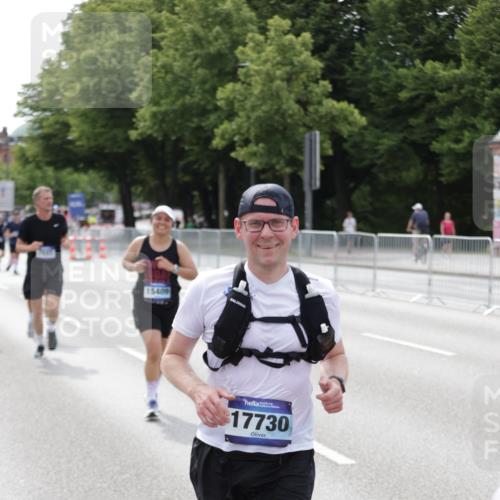 29.06.2025 - hella hamburg halbmarathon Jannik Wohlers http://msf.ph/oto/8145122 29.06.2025 10:10:00 Lombardsbrücke 1573, 5182, 5440, 7042, 7685, 8219, 8890, 9816, 11180, 12008, 13797, 13901, 14679, 14822, 15409, 16166, 16344, 16639, 16872, 17730, 19023 meine-sportfotos.de