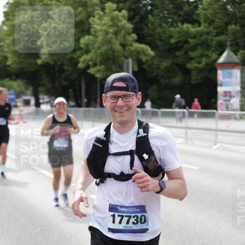 29.06.2025 - hella hamburg halbmarathon Jannik Wohlers http://msf.ph/oto/8145147 29.06.2025 10:10:00 Lombardsbrücke 1573, 5182, 5440, 7042, 7685, 8219, 8890, 9816, 11180, 12008, 13797, 13901, 14679, 14822, 15409, 16166, 16344, 16639, 16872, 17730, 19023 meine-sportfotos.de
