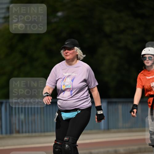 29.06.2025 - hella hamburg halbmarathon Dr. Thomas Lammeyer http://msf.ph/oto/8145349 29.06.2025 09:13:53 Kennedybrücke  meine-sportfotos.de