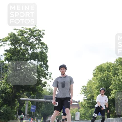 29.06.2025 - hella hamburg halbmarathon Jannik Wohlers http://msf.ph/oto/8145580 29.06.2025 09:08:35 Lombardsbrücke  meine-sportfotos.de