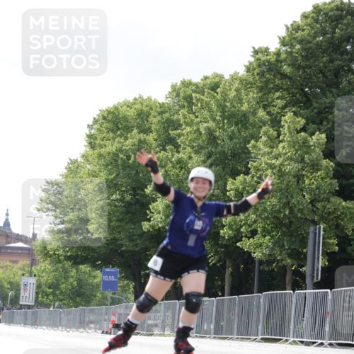 29.06.2025 - hella hamburg halbmarathon Jannik Wohlers http://msf.ph/oto/8145726 29.06.2025 09:08:38 Lombardsbrücke  meine-sportfotos.de