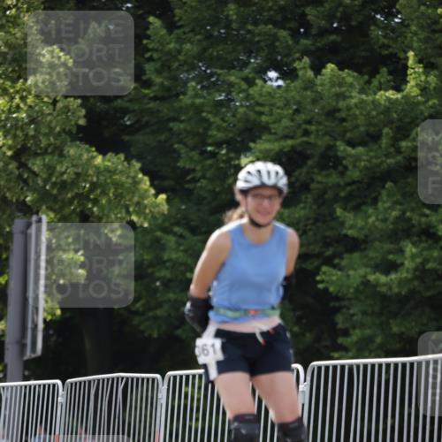29.06.2025 - hella hamburg halbmarathon Jannik Wohlers http://msf.ph/oto/8146231 29.06.2025 09:09:02 Lombardsbrücke  meine-sportfotos.de