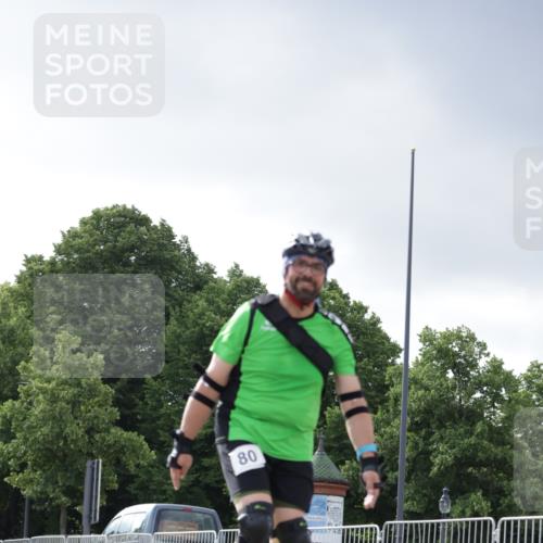 29.06.2025 - hella hamburg halbmarathon Jannik Wohlers http://msf.ph/oto/8146529 29.06.2025 09:09:11 Lombardsbrücke  meine-sportfotos.de