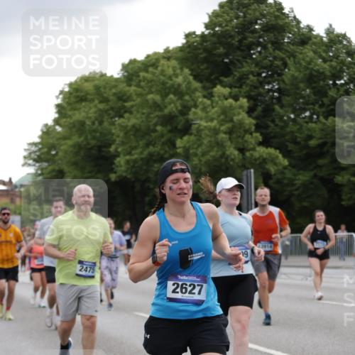 29.06.2025 - hella hamburg halbmarathon Jannik Wohlers http://msf.ph/oto/8146901 29.06.2025 10:48:02 Lombardsbrücke 1142, 1645, 2195, 2475, 2627, 2756, 2909, 3224, 3320, 3504, 3661, 4588, 5585, 5781, 6143, 7532, 8461, 8948, 9775, 9787, 10059, 10145, 12022, 12152, 12192, 12439, 12452, 12932, 13559, 13675, 13814, 13914, 15489, 15593, 15715, 16368, 16498, 16499, 16669, 16693, 16935, 16965, 17631, 17930, 18248, 18967 meine-sportfotos.de