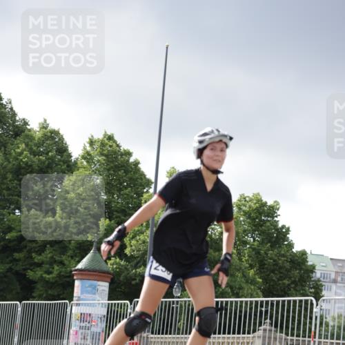 29.06.2025 - hella hamburg halbmarathon Jannik Wohlers http://msf.ph/oto/8146983 29.06.2025 09:09:24 Lombardsbrücke  meine-sportfotos.de