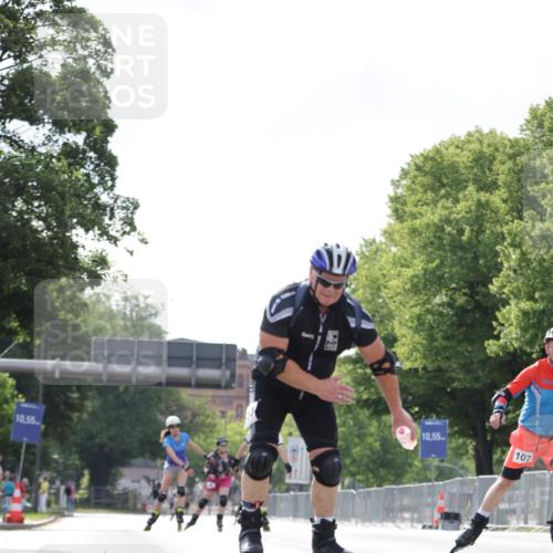 29.06.2025 - hella hamburg halbmarathon Jannik Wohlers http://msf.ph/oto/8147040 29.06.2025 09:09:27 Lombardsbrücke  meine-sportfotos.de