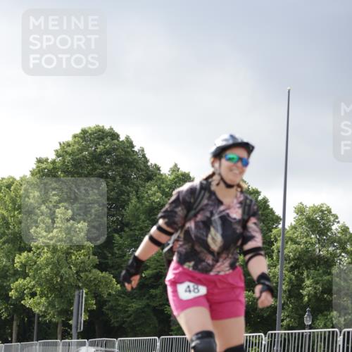 29.06.2025 - hella hamburg halbmarathon Jannik Wohlers http://msf.ph/oto/8147278 29.06.2025 09:09:36 Lombardsbrücke  meine-sportfotos.de