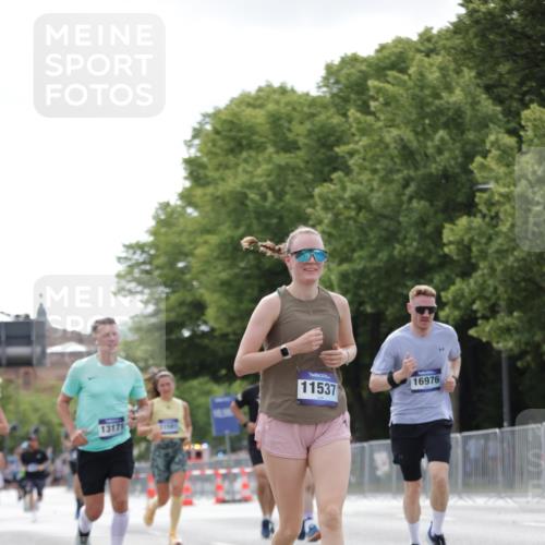 29.06.2025 - hella hamburg halbmarathon Jannik Wohlers http://msf.ph/oto/8147449 29.06.2025 10:11:35 Lombardsbrücke 1790, 5379, 9191, 10042, 10409, 11507, 11525, 11537, 11581, 11917, 12473, 13171, 13542, 13958, 14196, 14384, 15137, 16976, 17638, 17774, 18261, 18395, 18655 meine-sportfotos.de