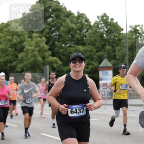 29.06.2025 - hella hamburg halbmarathon Jannik Wohlers http://msf.ph/oto/8147638 29.06.2025 10:48:33 Lombardsbrücke 2160, 2792, 3086, 3215, 3253, 5479, 5480, 5551, 6015, 6437, 6566, 7062, 9341, 9359, 9552, 10081, 10524, 10656, 11000, 11364, 11365, 11601, 11690, 11741, 11762, 11861, 11865, 12173, 12380, 12881, 12882, 13426, 13507, 13549, 13775, 14382, 14623, 15064, 15100, 15159, 15597, 15631, 15771, 16012, 16042, 16525, 17046, 17538, 17693, 18016 meine-sportfotos.de