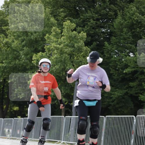 29.06.2025 - hella hamburg halbmarathon Jannik Wohlers http://msf.ph/oto/8147685 29.06.2025 09:10:10 Lombardsbrücke  meine-sportfotos.de