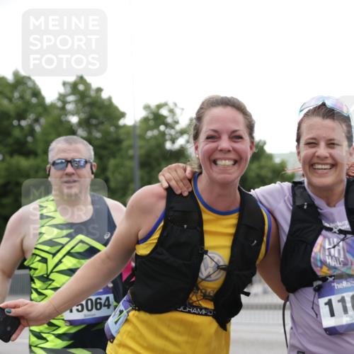 29.06.2025 - hella hamburg halbmarathon Jannik Wohlers http://msf.ph/oto/8147899 29.06.2025 10:48:44 Lombardsbrücke 2160, 2395, 2541, 2713, 2927, 3070, 3086, 3232, 3253, 4403, 4525, 4527, 5118, 5463, 5479, 5480, 5551, 6015, 6566, 6979, 7931, 7936, 8549, 9245, 9341, 9359, 10033, 10038, 10081, 10130, 10479, 10782, 10785, 11000, 11031, 11192, 11601, 11681, 11690, 11741, 11865, 12010, 12173, 12380, 12664, 12881, 12882, 13426, 13564, 13565, 14080, 14081, 14623, 15064, 15100, 15159, 15176, 15411, 15530, 15597, 15631, 15771, 16012, 16759, 17287, 17315, 17538, 17647, 17693, 18016, 18453 meine-sportfotos.de