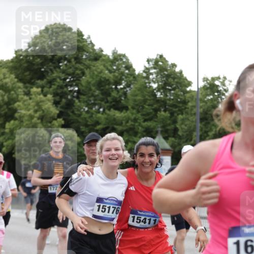 29.06.2025 - hella hamburg halbmarathon Jannik Wohlers http://msf.ph/oto/8147904 29.06.2025 10:48:47 Lombardsbrücke 1525, 2067, 2395, 2541, 2713, 2927, 3070, 3086, 3232, 3253, 4403, 4525, 4527, 4809, 5118, 5463, 5551, 6979, 6989, 7931, 7936, 8549, 9245, 9341, 9359, 10033, 10038, 10081, 10130, 10479, 10782, 10785, 11000, 11031, 11192, 11601, 11681, 11741, 11865, 12010, 12173, 12380, 12664, 12669, 12881, 12882, 13426, 13564, 13565, 14080, 14081, 14623, 15064, 15159, 15176, 15411, 15530, 15597, 15631, 15771, 16012, 16759, 17287, 17315, 17538, 17647, 17693, 18453 meine-sportfotos.de