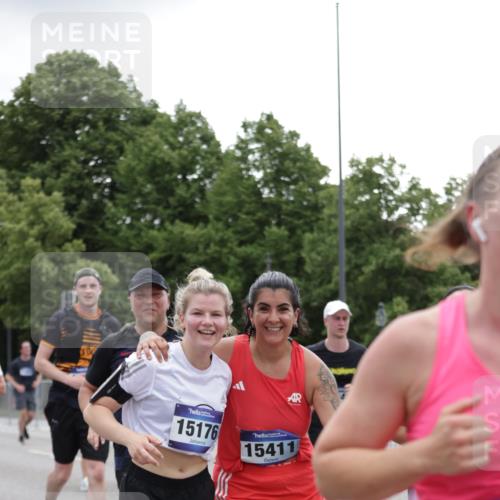 29.06.2025 - hella hamburg halbmarathon Jannik Wohlers http://msf.ph/oto/8147913 29.06.2025 10:48:47 Lombardsbrücke 1525, 2067, 2395, 2541, 2713, 2927, 3070, 3086, 3232, 3253, 4403, 4525, 4527, 4809, 5118, 5463, 5551, 6979, 6989, 7931, 7936, 8549, 9245, 9341, 9359, 10033, 10038, 10081, 10130, 10479, 10782, 10785, 11000, 11031, 11192, 11601, 11681, 11741, 11865, 12010, 12173, 12380, 12664, 12669, 12881, 12882, 13426, 13564, 13565, 14080, 14081, 14623, 15064, 15159, 15176, 15411, 15530, 15597, 15631, 15771, 16012, 16759, 17287, 17315, 17538, 17647, 17693, 18453 meine-sportfotos.de