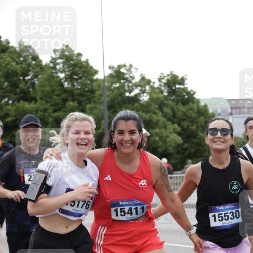 29.06.2025 - hella hamburg halbmarathon Jannik Wohlers http://msf.ph/oto/8147941 29.06.2025 10:48:47 Lombardsbrücke 1525, 2067, 2395, 2541, 2713, 2927, 3070, 3086, 3232, 3253, 4403, 4525, 4527, 4809, 5118, 5463, 5551, 6979, 6989, 7931, 7936, 8549, 9245, 9341, 9359, 10033, 10038, 10081, 10130, 10479, 10782, 10785, 11000, 11031, 11192, 11601, 11681, 11741, 11865, 12010, 12173, 12380, 12664, 12669, 12881, 12882, 13426, 13564, 13565, 14080, 14081, 14623, 15064, 15159, 15176, 15411, 15530, 15597, 15631, 15771, 16012, 16759, 17287, 17315, 17538, 17647, 17693, 18453 meine-sportfotos.de