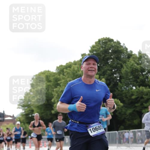 29.06.2025 - hella hamburg halbmarathon Jannik Wohlers http://msf.ph/oto/8148105 29.06.2025 10:11:58 Lombardsbrücke 1610, 1850, 2661, 2963, 2964, 3248, 3262, 3746, 4453, 4499, 4554, 5166, 5176, 5597, 5598, 6822, 6871, 6966, 7474, 9253, 9254, 9405, 9705, 10581, 10685, 11509, 14313, 14863, 14868, 16379, 18429 meine-sportfotos.de