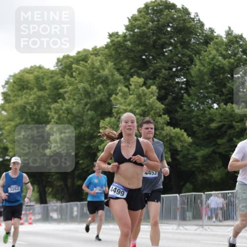 29.06.2025 - hella hamburg halbmarathon Jannik Wohlers http://msf.ph/oto/8148141 29.06.2025 10:12:00 Lombardsbrücke 1610, 1785, 1850, 2661, 2963, 2964, 3182, 3248, 3262, 3746, 4453, 4499, 4554, 5166, 5176, 5597, 5598, 6822, 6871, 6966, 7014, 7474, 9253, 9254, 9405, 10581, 10685, 11509, 14313, 14863, 14868, 16379, 16473, 18493 meine-sportfotos.de