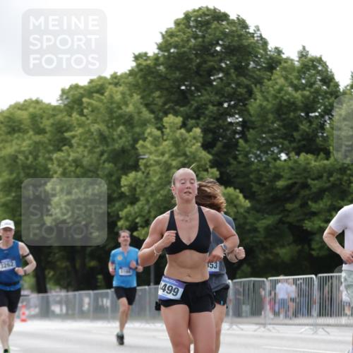 29.06.2025 - hella hamburg halbmarathon Jannik Wohlers http://msf.ph/oto/8148164 29.06.2025 10:12:00 Lombardsbrücke 1610, 1785, 1850, 2661, 2963, 2964, 3182, 3248, 3262, 3746, 4453, 4499, 4554, 5166, 5176, 5597, 5598, 6822, 6871, 6966, 7014, 7474, 9253, 9254, 9405, 10581, 10685, 11509, 14313, 14863, 14868, 16379, 16473, 18493 meine-sportfotos.de