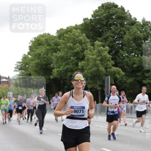 29.06.2025 - hella hamburg halbmarathon Jannik Wohlers http://msf.ph/oto/8148364 29.06.2025 10:49:12 Lombardsbrücke 1040, 1041, 1625, 1805, 1888, 2466, 2668, 2862, 2997, 3183, 3383, 3943, 4769, 5076, 5552, 5694, 6191, 6694, 7305, 7339, 7650, 7679, 9162, 9261, 10704, 11558, 11631, 12388, 13764, 13915, 13942, 14137, 14184, 14389, 14390, 14529, 15063, 15412, 15582, 16097, 16265, 16436, 16512, 16944, 16953, 17085, 17089, 17196, 18086, 18404, 18586, 18684, 19071, 19247 meine-sportfotos.de