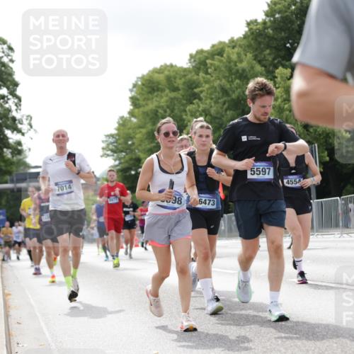 29.06.2025 - hella hamburg halbmarathon Jannik Wohlers http://msf.ph/oto/8148441 29.06.2025 10:12:07 Lombardsbrücke 1249, 1610, 1785, 1850, 2963, 2964, 3182, 3248, 3262, 4453, 4499, 4554, 5150, 5166, 5176, 5597, 5598, 6822, 6871, 6966, 7014, 8971, 9254, 9405, 10581, 10685, 12456, 13566, 13816, 14540, 14868, 15369, 16473, 18178, 18493 meine-sportfotos.de
