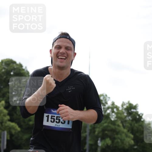 29.06.2025 - hella hamburg halbmarathon Jannik Wohlers http://msf.ph/oto/8148949 29.06.2025 10:12:33 Lombardsbrücke 1020, 1051, 1851, 1939, 2942, 4532, 6207, 7873, 8398, 8405, 8917, 9141, 10067, 10402, 11025, 11720, 14404, 15012, 15531, 16255, 16323, 17061, 17699, 17994, 18320, 18530 meine-sportfotos.de