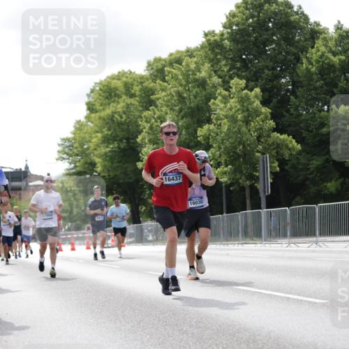 29.06.2025 - hella hamburg halbmarathon Jannik Wohlers http://msf.ph/oto/8149162 29.06.2025 10:12:44 Lombardsbrücke 1747, 2942, 3218, 3360, 3728, 4532, 6489, 7873, 8398, 8405, 8913, 9141, 10402, 14404, 15531, 16030, 16255, 16437, 17699, 17988, 18048, 18320, 18732, 18754 meine-sportfotos.de