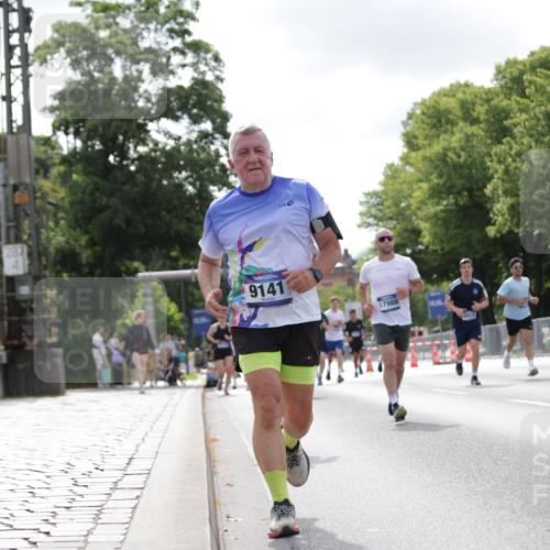 29.06.2025 - hella hamburg halbmarathon Jannik Wohlers http://msf.ph/oto/8149181 29.06.2025 10:12:45 Lombardsbrücke 1747, 2942, 2961, 3218, 3360, 3728, 6489, 7873, 8398, 8405, 8913, 9141, 10402, 14404, 16030, 16255, 16437, 17699, 17988, 18048, 18320, 18732, 18754 meine-sportfotos.de