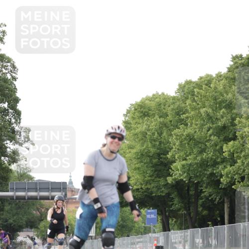 29.06.2025 - hella hamburg halbmarathon Jannik Wohlers http://msf.ph/oto/8149660 29.06.2025 09:14:08 Lombardsbrücke  meine-sportfotos.de