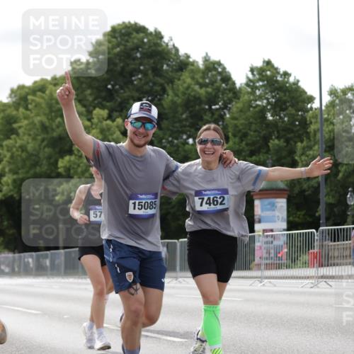 29.06.2025 - hella hamburg halbmarathon Jannik Wohlers http://msf.ph/oto/8149965 29.06.2025 10:13:24 Lombardsbrücke 1131, 1480, 2359, 2721, 2904, 2987, 4001, 4795, 5232, 5631, 5719, 6026, 6710, 6717, 7462, 7913, 8673, 9128, 9631, 10442, 10443, 10977, 11441, 12313, 12797, 12928, 12929, 15085, 15482, 15721, 15722, 16491, 17472, 17985, 19190 meine-sportfotos.de