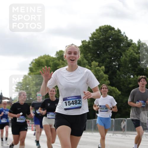 29.06.2025 - hella hamburg halbmarathon Jannik Wohlers http://msf.ph/oto/8150168 29.06.2025 10:13:38 Lombardsbrücke 1194, 1480, 1890, 4032, 4962, 6287, 6710, 8057, 9886, 10442, 10443, 11441, 11987, 12938, 13788, 15482, 15721, 15722, 15840, 17439, 17985, 18041, 18236, 18239 meine-sportfotos.de