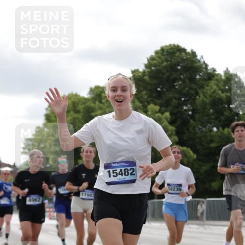 29.06.2025 - hella hamburg halbmarathon Jannik Wohlers http://msf.ph/oto/8150178 29.06.2025 10:13:38 Lombardsbrücke 1194, 1480, 1890, 4032, 4962, 6287, 6710, 8057, 9886, 10442, 10443, 11441, 11987, 12938, 13788, 15482, 15721, 15722, 15840, 17439, 17985, 18041, 18236, 18239 meine-sportfotos.de