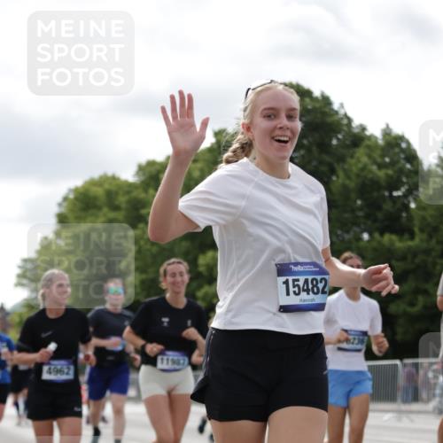 29.06.2025 - hella hamburg halbmarathon Jannik Wohlers http://msf.ph/oto/8150209 29.06.2025 10:13:38 Lombardsbrücke 1194, 1480, 1890, 4032, 4962, 6287, 6710, 8057, 9886, 10442, 10443, 11441, 11987, 12938, 13788, 15482, 15721, 15722, 15840, 17439, 17985, 18041, 18236, 18239 meine-sportfotos.de