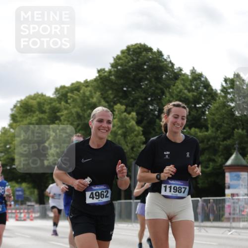 29.06.2025 - hella hamburg halbmarathon Jannik Wohlers http://msf.ph/oto/8150271 29.06.2025 10:13:39 Lombardsbrücke 1194, 1480, 1890, 4032, 4962, 6287, 6710, 8057, 9886, 10442, 10443, 11987, 12938, 13788, 15482, 15840, 17439, 17985, 18041, 18236, 18239 meine-sportfotos.de
