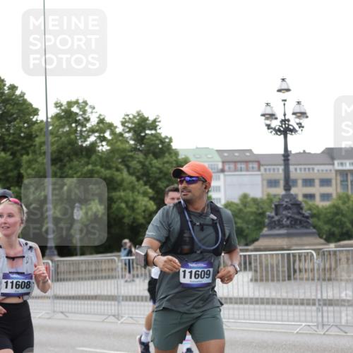 29.06.2025 - hella hamburg halbmarathon Jannik Wohlers http://msf.ph/oto/8150634 29.06.2025 10:50:57 Lombardsbrücke 1478, 1617, 2202, 2380, 2484, 2485, 4156, 4652, 4713, 4808, 4878, 4920, 5357, 5394, 5530, 6091, 6961, 7012, 7769, 7871, 8040, 8410, 8672, 9166, 9167, 9582, 9583, 9763, 11034, 11268, 11575, 11608, 11609, 13079, 13598, 13710, 14152, 15092, 15776, 16258, 16427, 16633, 16642, 16678, 16928, 17079, 19098, 19106 meine-sportfotos.de