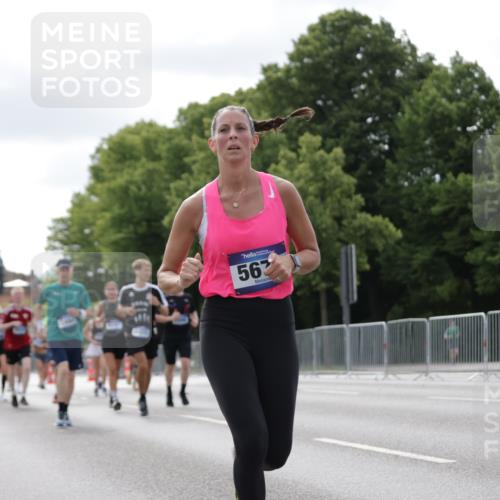 29.06.2025 - hella hamburg halbmarathon Jannik Wohlers http://msf.ph/oto/8150644 29.06.2025 10:14:05 Lombardsbrücke 1406, 1728, 2494, 2990, 3020, 3154, 3756, 3834, 5670, 6028, 6083, 6089, 6366, 7209, 7802, 7840, 8147, 8409, 8892, 10224, 10610, 12467, 12901, 13237, 14488, 16036, 16126, 16167, 16287, 16288, 17975 meine-sportfotos.de
