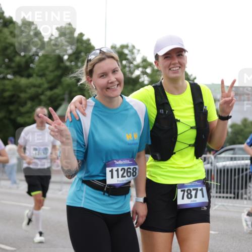 29.06.2025 - hella hamburg halbmarathon Jannik Wohlers http://msf.ph/oto/8151169 29.06.2025 10:51:24 Lombardsbrücke 2593, 3240, 3991, 5291, 5534, 6007, 6604, 6885, 6947, 7682, 8399, 9220, 9340, 9462, 9590, 9594, 9673, 10521, 10533, 10693, 10830, 11101, 11875, 12065, 13151, 13152, 14937, 14959, 15128, 16015, 17364, 17429, 17641, 17902, 18615, 18780, 18975 meine-sportfotos.de