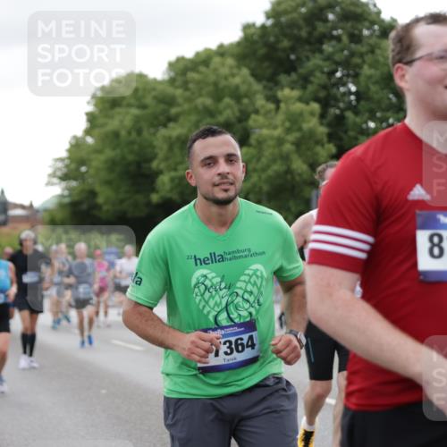 29.06.2025 - hella hamburg halbmarathon Jannik Wohlers http://msf.ph/oto/8151179 29.06.2025 10:51:29 Lombardsbrücke 1418, 3038, 3240, 3991, 4598, 4606, 5062, 5534, 6604, 6947, 7682, 8621, 9220, 9460, 9590, 9594, 9673, 9730, 10521, 10533, 10673, 10693, 10830, 11101, 11875, 12065, 13151, 13152, 14720, 14937, 14959, 15128, 16015, 17253, 17277, 17364, 17429, 17902, 18615, 18780, 18975 meine-sportfotos.de