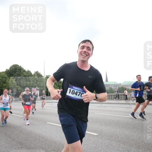 29.06.2025 - hella hamburg halbmarathon Jannik Wohlers http://msf.ph/oto/8151214 29.06.2025 10:32:18 Lombardsbrücke 1199, 1237, 2059, 3422, 3660, 3670, 3753, 4446, 5783, 5871, 6228, 7308, 7309, 7387, 7531, 7633, 7749, 7750, 9010, 9188, 10013, 10048, 10203, 10277, 10354, 10470, 10624, 10770, 11076, 11248, 12470, 12508, 13335, 14301, 15071, 15171, 15847, 15997, 16129, 16187, 16502, 16898, 16999, 17041, 17102, 17167, 17508, 18069, 18502, 18706, 18927, 19156 meine-sportfotos.de