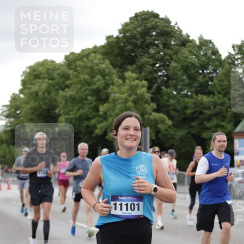 29.06.2025 - hella hamburg halbmarathon Jannik Wohlers http://msf.ph/oto/8151236 29.06.2025 10:51:32 Lombardsbrücke 1418, 1978, 3038, 4598, 4606, 5062, 5534, 6456, 6604, 6947, 7682, 8250, 8251, 8621, 9220, 9460, 9590, 9594, 9673, 9730, 10533, 10673, 10693, 10830, 11101, 11375, 12065, 12510, 12969, 13151, 13152, 14720, 14937, 14959, 15128, 16015, 16234, 17253, 17277, 17364, 17429, 17902, 18078, 18615, 18780, 18975 meine-sportfotos.de